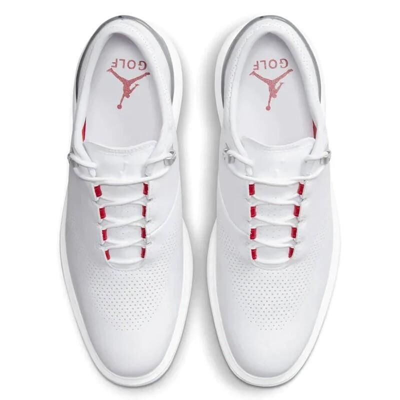 Chaussures Golf Nike Jordan 4 – Style & Traction | Route du Golf