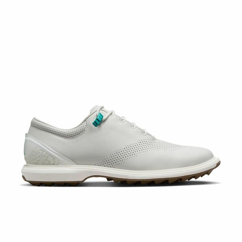 Chaussures Golf Nike Jordan 4 – Style & Traction | Route du Golf