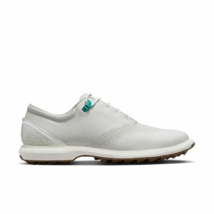 Chaussures Golf Nike Jordan 4 – Style & Traction | Route du Golf